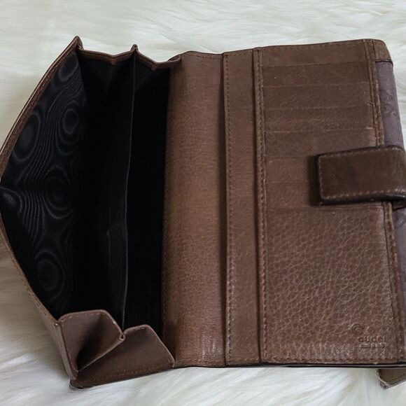 💯Authentic Gucci Long Wallet 🍀 - Picture 5 of 16